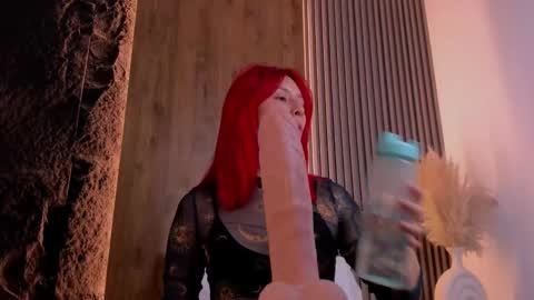 Casandra  online show from 02-12-25, 10:37