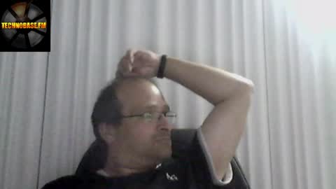 Snapshot of cascadacek chatting on 05-30-26, 07:22 CASCADACEK online show from 05-30-26, 07:22