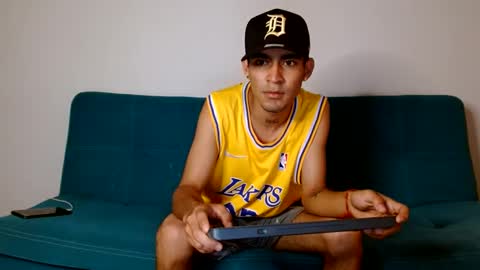 Snapshot of cash_master_san chatting on 12-24-24, 02:12 Cash Master San online show from 12-24-24, 02:12