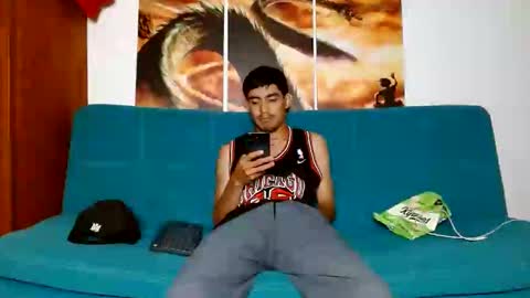 Snapshot of cash_master_san chatting on 01-11-25, 04:27 Cash Master San online show from 01-11-25, 04:27