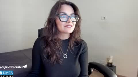 caprice online show from 06-17-26, 02:07