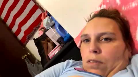 Cash Couple online show from 10-26-25, 01:33