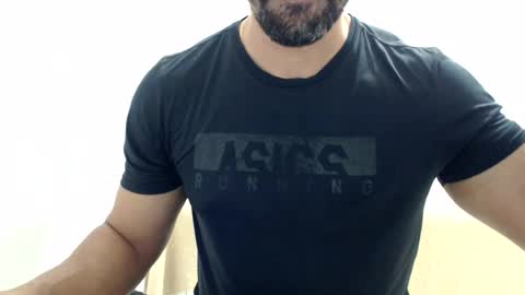 Snapshot of cashmastermuscle77 chatting on 07-23-26, 10:24 cashmastermuscle77 online show from 07-23-26, 10:24