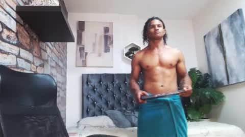 Casike online show from 10-26-25, 08:04