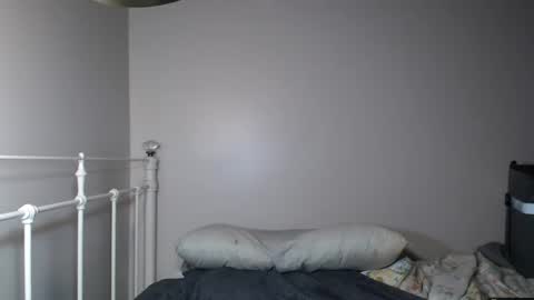 CasinoCam online show from 04-11-26, 12:26