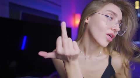 Snapshot of cassiablade1 chatting on 07-02-26, 03:07 Seductress Cassia FINDOM AND SADISM NO NUDE online show from 07-02-26, 03:07