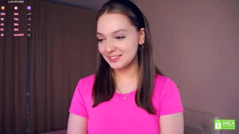 Adele online show from 09-30-25, 03:06