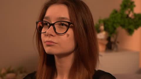 Cassie online show from 04-19-26, 03:44