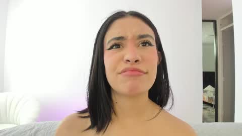 Cassie Jones online show from 05-22-26, 08:36