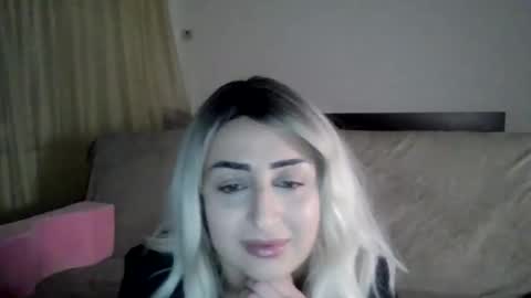 Cassie online show from 04-05-26, 07:22