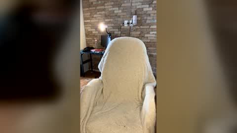 cassie th0mas online show from 06-05-26, 04:35