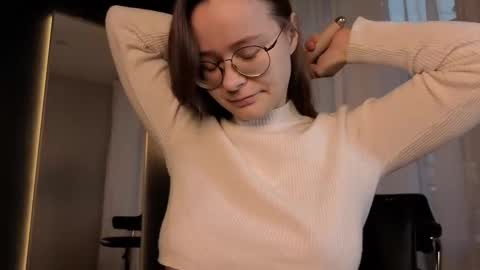 assie online show from 11-13-25, 12:37