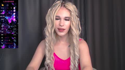 Cassie online show from 01-04-25, 01:10