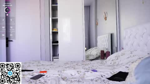 Snapshot of cassiemur_ chatting on 06-05-26, 07:47 Cassie online show from 06-05-26, 07:47