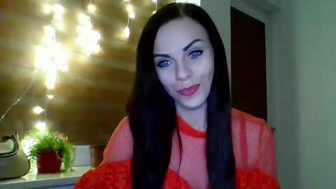 Cassie online show from 01-10-25, 07:54