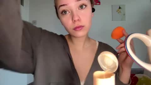 Olivia online show from 02-27-26, 08:14