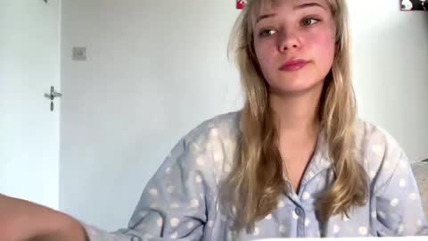 Olivia online show from 03-23-26, 09:35