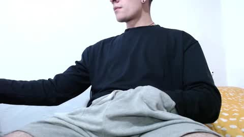 Snapshot of casteryx chatting on 02-19-25, 01:29 Juan online show from 02-19-25, 01:29