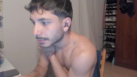 Castrenze online show from 04-22-26, 12:46