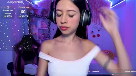 Snapshot of cat_kitty18 chatting on 03-06-25, 06:59 Lorena Saenz online show from 03-06-25, 06:59