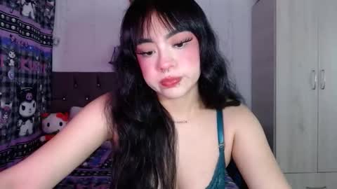 Mila online show from 10-29-25, 06:15