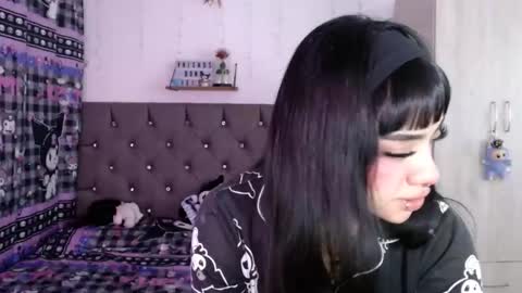 Mila online show from 03-28-26, 07:08