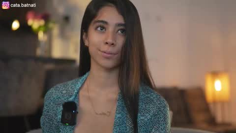 Catalina online show from 11-09-25, 04:49