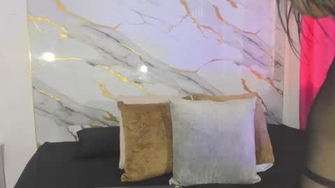 cata_gil1 online show from 11-21-25, 07:01