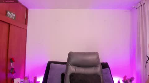 Cata green model independient online show from 11-01-25, 09:06