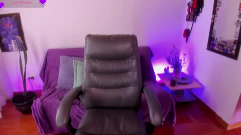 Snapshot of cata_greenn chatting on 05-04-26, 07:21 Cata green model independient online show from 05-04-26, 07:21