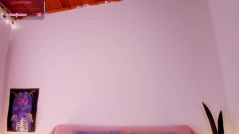 Snapshot of cata_greenn chatting on 06-02-26, 07:38 Cata green model independient online show from 06-02-26, 07:38