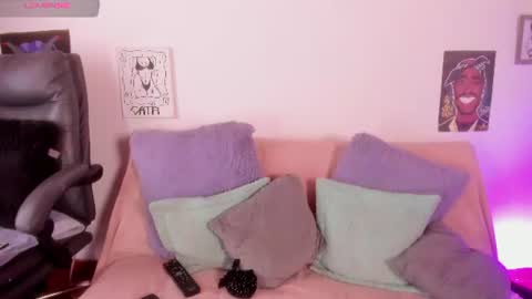 Snapshot of cata_greenn chatting on 06-30-26, 07:26 Cata green model independient online show from 06-30-26, 07:26