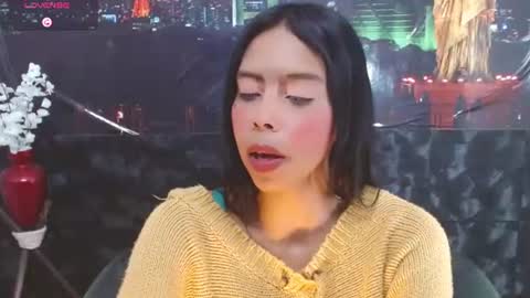 Snapshot of catalella_ar chatting on 06-12-26, 04:22 Queen Catalella online show from 06-12-26, 04:22