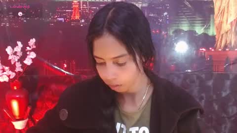 Snapshot of catalella_ar chatting on 06-25-26, 03:17 Queen Catalella online show from 06-25-26, 03:17