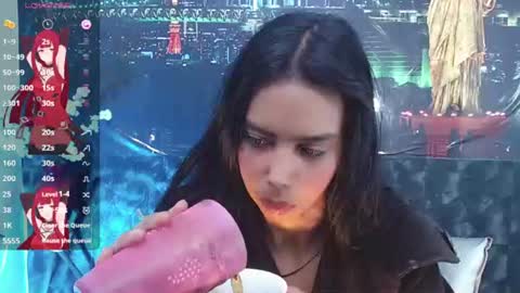 Snapshot of catalella_ar chatting on 07-22-26, 04:48 Queen Catalella online show from 07-22-26, 04:48