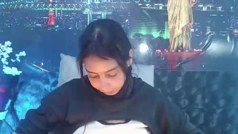 Snapshot of catalella_ar chatting on 07-24-26, 03:37 Queen Catalella online show from 07-24-26, 03:37