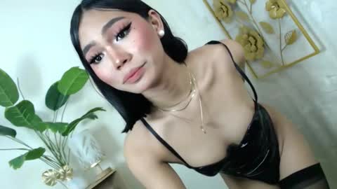 CatalenaX online show from 10-02-25, 05:31