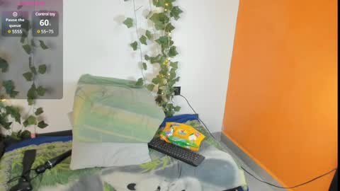 Snapshot of cataleya19__ chatting on 02-01-25, 11:32 cataleya19__ online show from 02-01-25, 11:32