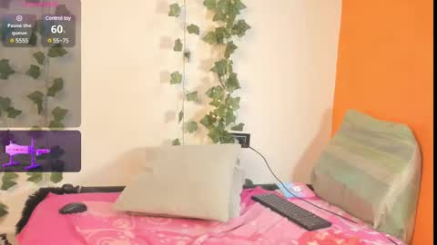 Snapshot of cataleya19__ chatting on 03-06-25, 03:02 cataleya19__ online show from 03-06-25, 03:02