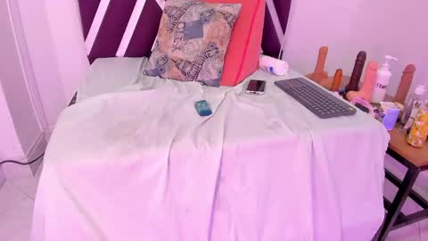 Cataleya online show from 04-24-26, 05:43