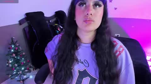 Snapshot of cataleya_blare chatting on 11-28-25, 03:53 LUU online show from 11-28-25, 03:53