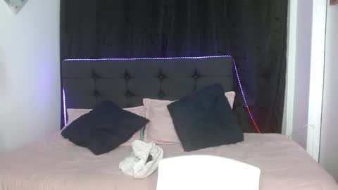 Cataleya online show from 01-14-26, 07:30