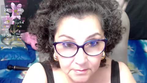 Snapshot of cataleya_mom_ chatting on 02-18-25, 09:10 cataleya online show from 02-18-25, 09:10