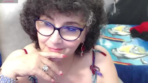 Snapshot of cataleya_mom_ chatting on 02-22-25, 05:23 cataleya online show from 02-22-25, 05:23