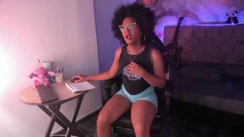 cataleyamoon_ online show from 04-26-26, 04:48