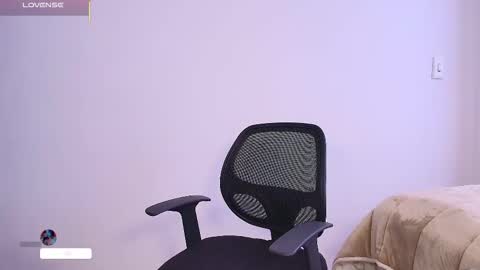 Catalina online show from 01-08-26, 04:53