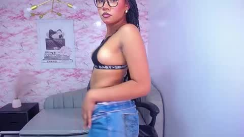 Snapshot of catalina25_t chatting on 02-12-25, 11:29 catalina25_t online show from 02-12-25, 11:29