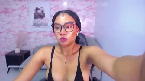 Snapshot of catalina25_t chatting on 02-12-25, 02:32 catalina25_t online show from 02-12-25, 02:32