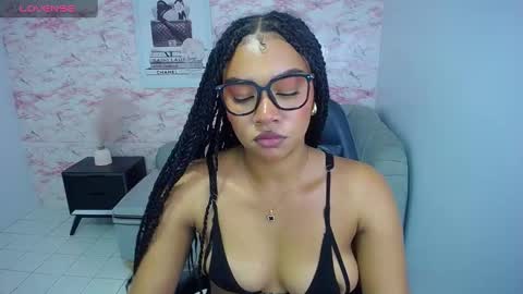 Snapshot of catalina25_t chatting on 02-12-25, 08:40 catalina25_t online show from 02-12-25, 08:40