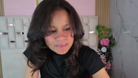 Catalina  online show from 04-25-26, 03:09